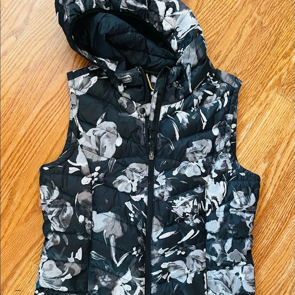 Lole Jackets & Blazers - Lole vest floral pattern, super cute!